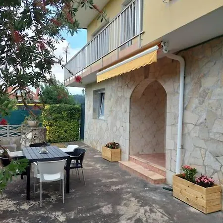 Casa *